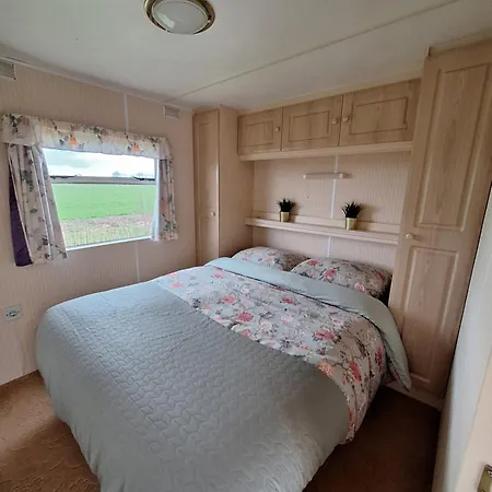Stacaravan Elly, Minicamping De Grutte Earen Burum Exterior photo